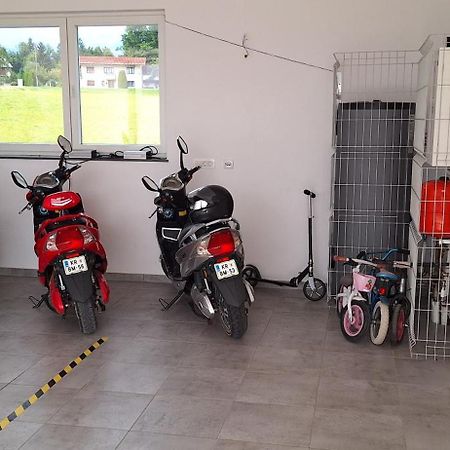Brezje Apartments Linda מראה חיצוני תמונה