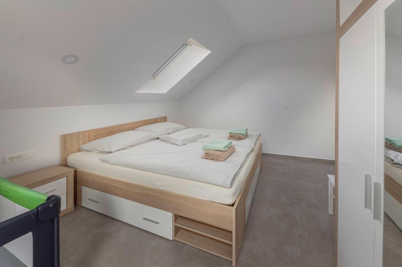 Brezje Apartments Linda מראה חיצוני תמונה