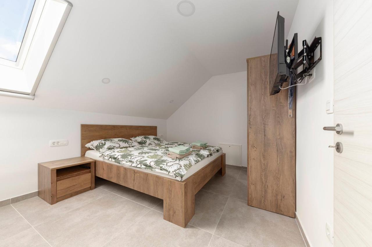 Brezje Apartments Linda מראה חיצוני תמונה