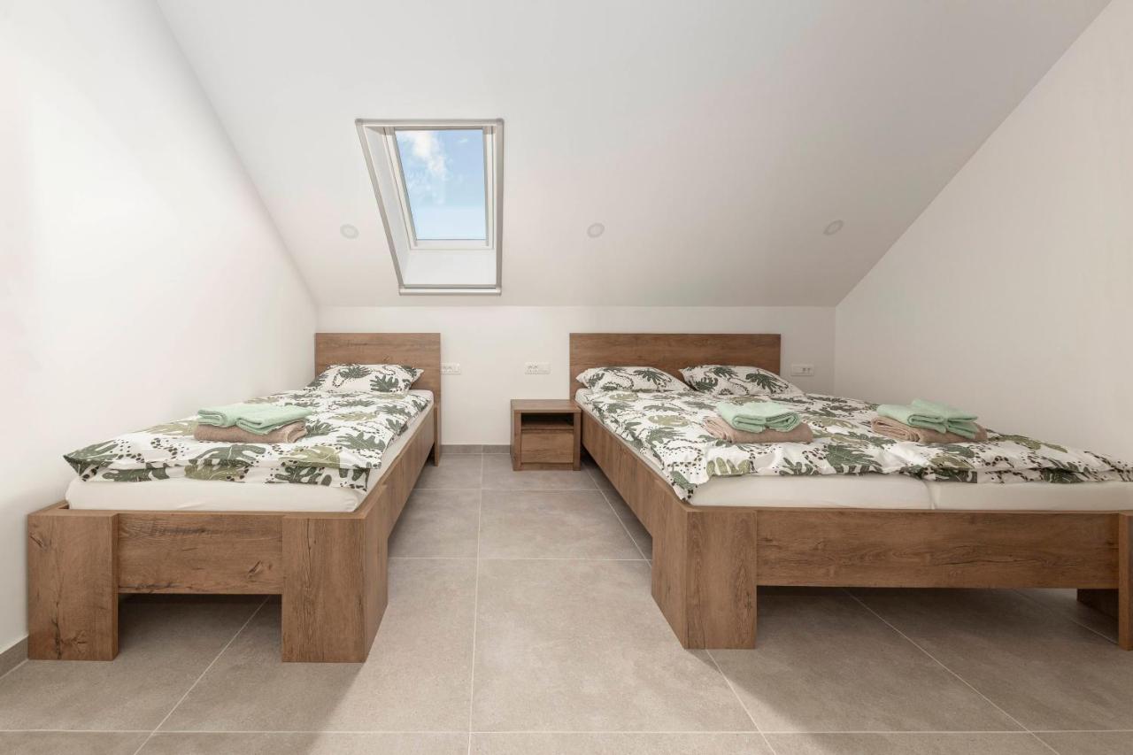 Brezje Apartments Linda מראה חיצוני תמונה